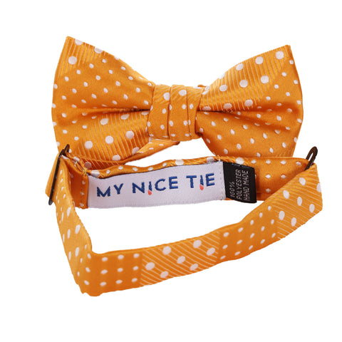 Crush - Orange Kids Pre-Tied Bowtie with Dotted Stripe<b></b>